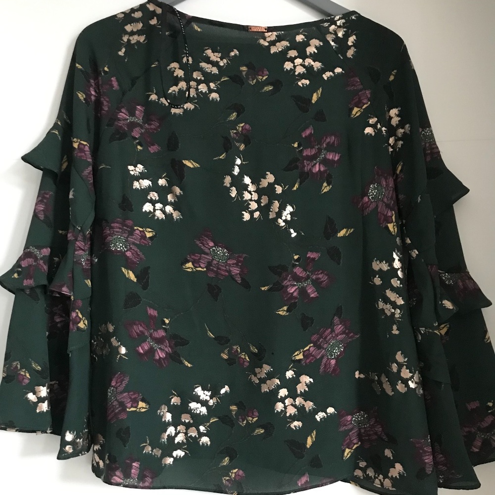 Ivanka Trump shirt